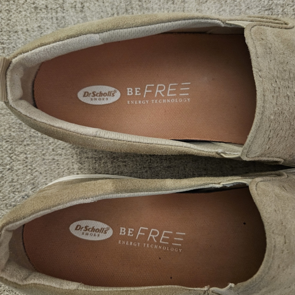 Women's Dr. Scholl's Khaki 9M slip on shoe - Picture 4 of 5